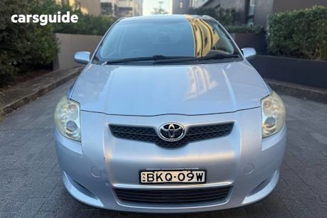 Blue 2009 Toyota Corolla Hatchback Ascent