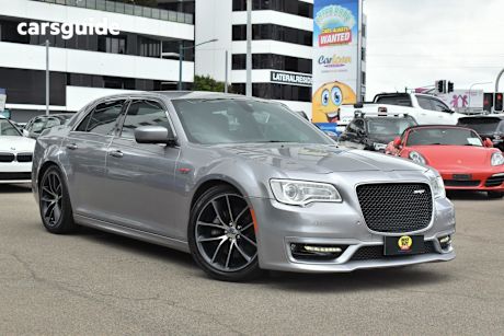 Silver 2018 Chrysler 300 Sedan SRT CORE R