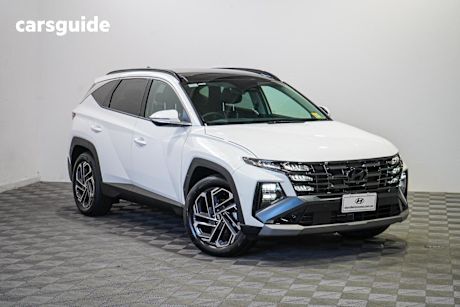 White 2024 Hyundai Tucson Wagon Premium (Awd)