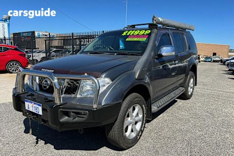 Blue 2009 Nissan Pathfinder SUV ST-L 4X4