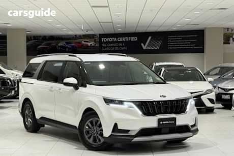 White 2021 Kia Carnival Wagon S