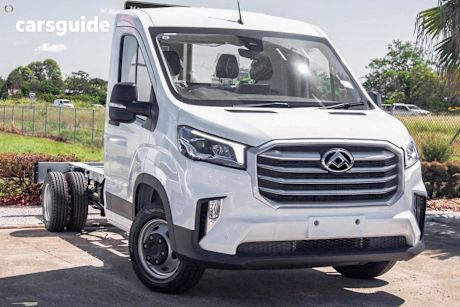 White 2024 LDV Deliver 9 Ute Tray R