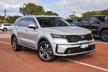 Silver 2020 Kia Sorento SUV SPORT+ 4X4