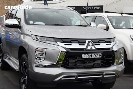 Silver 2024 Mitsubishi Pajero Sport SUV GLS 4X4
