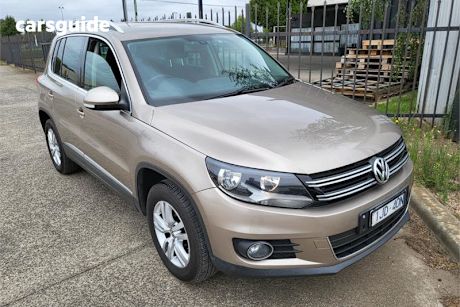 Gold 2015 Volkswagen Tiguan Wagon 130 Tdi (4X4)