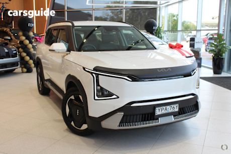 White 2024 Kia EV5 SUV