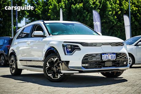 White 2023 Kia Niro Wagon Ev Gt-Line Black C Pillar
