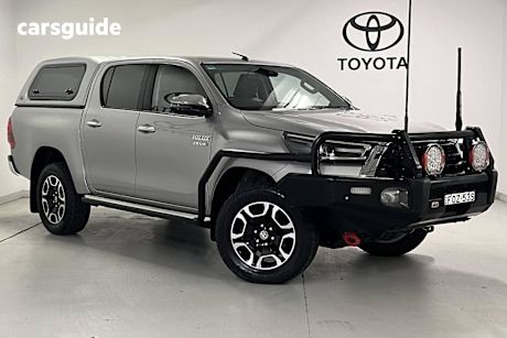 Silver 2020 Toyota Hilux Ute Tray SR5 4X4