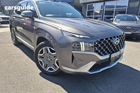 Grey 2022 Hyundai Santa FE SUV HYBRID HIGHLANDER 4X4