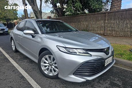 Silver 2020 Toyota Camry Sedan Ascent
