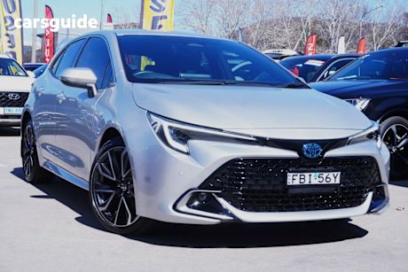 Silver 2023 Toyota Corolla Sedan Zr Hybrid