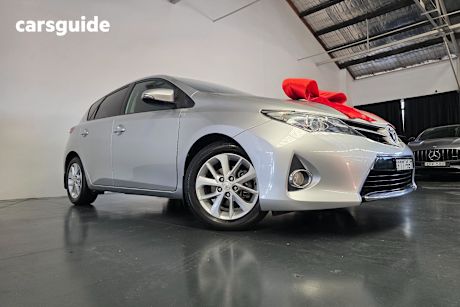 Silver 2014 Toyota Corolla Hatch ASCENT SPORT F