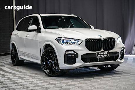 White 2021 BMW X5 Wagon Xdrive30D