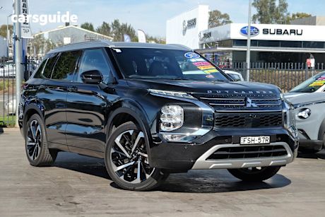 Black 2024 Mitsubishi Outlander SUV EXCEED TOURER 4X4
