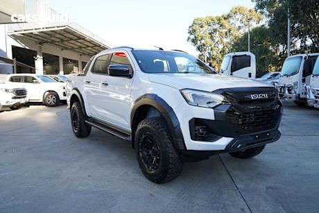White 2025 Isuzu D-MAX Crew Cab Utility X-Terrain (4X4)