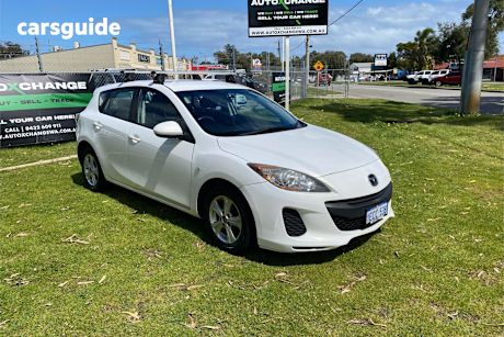 White 2012 Mazda 3 Hatchback Neo