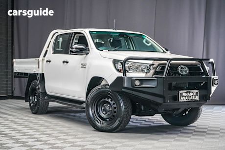 White 2021 Toyota Hilux Double Cab Chassis Sr (4X4)