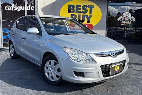 Silver 2010 Hyundai I30 Hatch SX F