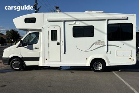 White 2015 Volkswagen Crafter OtherCar