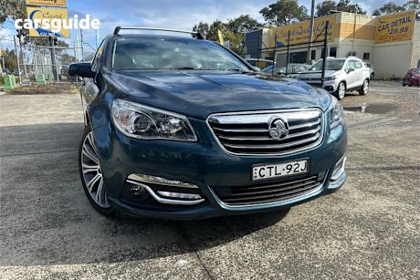 Blue 2014 Holden Calais Sportswagon V