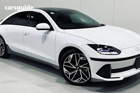 White 2023 Hyundai Ioniq 6 Sedan TECHNIQ 4X4