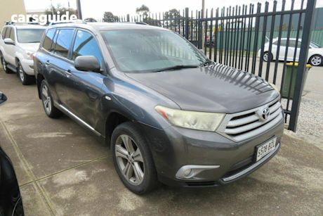 Silver 2011 Toyota Kluger Wagon Kx-S (4X4)