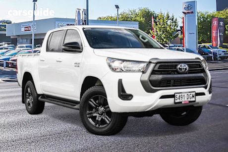 White 2022 Toyota Hilux Ute Tray SR 4X4