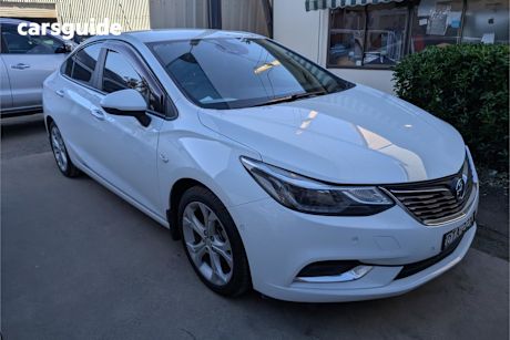 White 2018 Holden Astra Sedan Lt