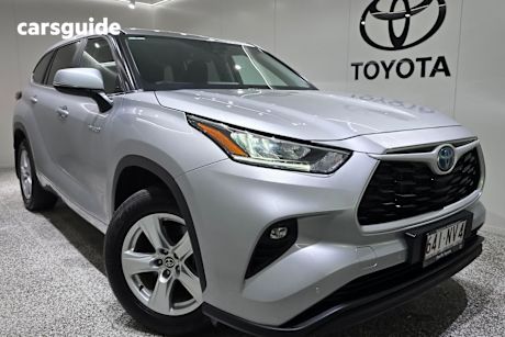 Silver 2023 Toyota Kluger SUV GX 4X4