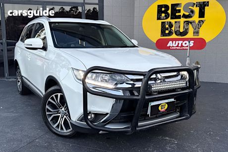 White 2017 Mitsubishi Outlander Wagon Ls Safety Pack (4X4) 7 Seats