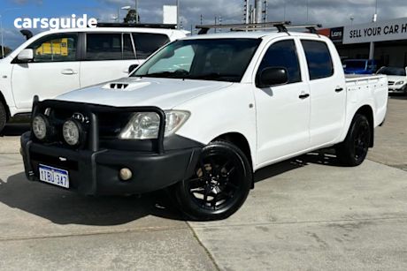 White 2010 Toyota Hilux Ute Tray SR R