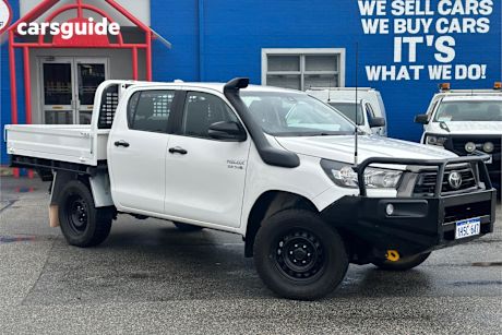White 2022 Toyota Hilux Ute Tray SR 4X4