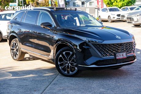 Black 2025 MG Qs Wagon Essence