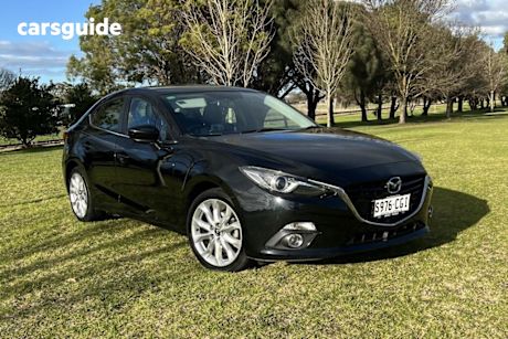 Black 2016 Mazda 3 Sedan Sp25