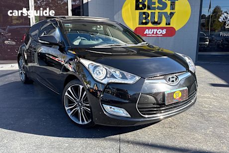 Black 2016 Hyundai Veloster Coupe +