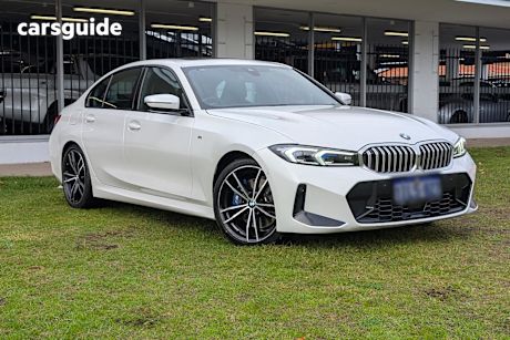 White 2023 BMW 3 Sedan 330I M SPORT R