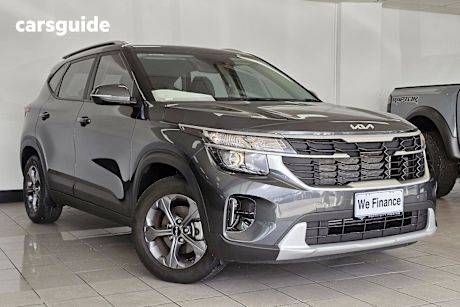 Grey 2022 Kia Seltos SUV S F