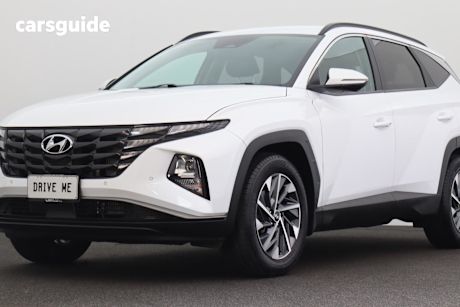White 2021 Hyundai Tucson SUV ELITE 4X4