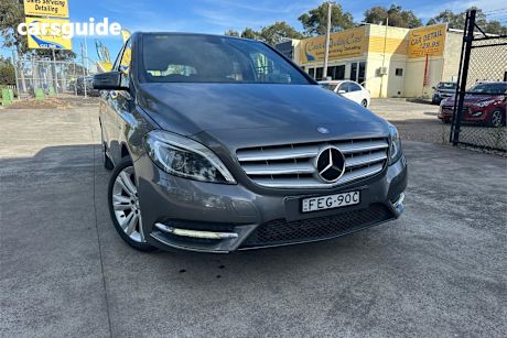 Grey 2012 Mercedes-Benz B200 Hatchback Be