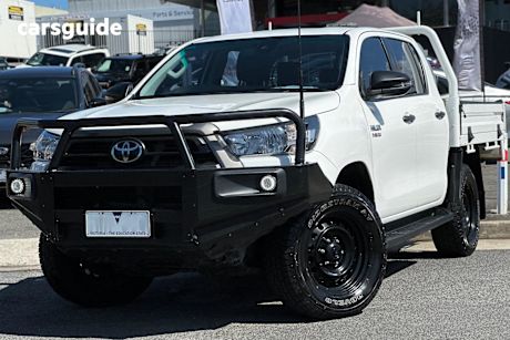 White 2022 Toyota Hilux Ute Tray SR 4X4