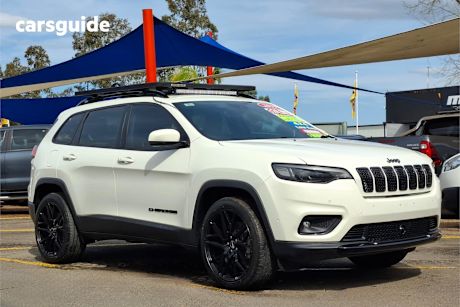 White 2019 Jeep Cherokee SUV NIGHT EAGLE 4X4