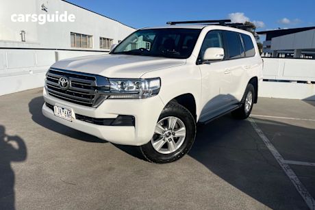 White 2017 Toyota Landcruiser SUV GXL 4X4