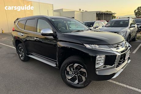 Black 2024 Mitsubishi Pajero Sport Wagon Gls (4Wd) 7 Seat