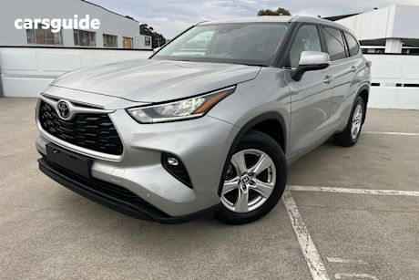 Silver 2023 Toyota Kluger SUV GX F