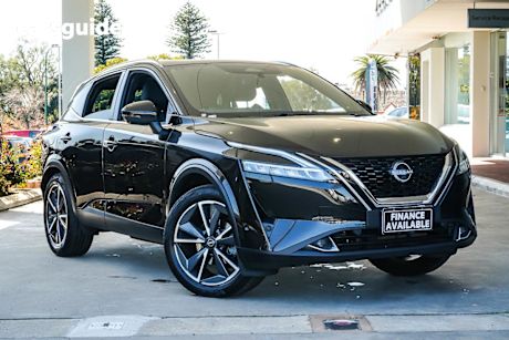 Black 2023 Nissan Qashqai Wagon Ti 2-Tone