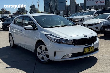 White 2018 Kia Cerato Hatch S F