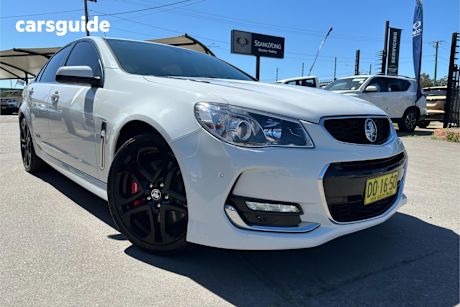 White 2016 Holden Commodore Sedan Ss-V Redline