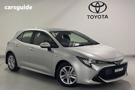 Silver 2021 Toyota Corolla Hatch ASCENT SPORT HYBRID F