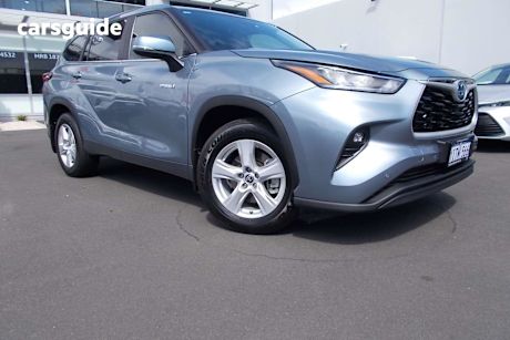Blue 2023 Toyota Kluger SUV GX 4X4
