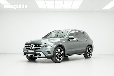 Grey 2020 Mercedes-Benz GLC300 Wagon 4Matic